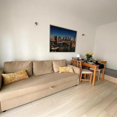 Milky Apartment With Balcony - 3 Km To Baltic Sea Gdansk Exterior photo